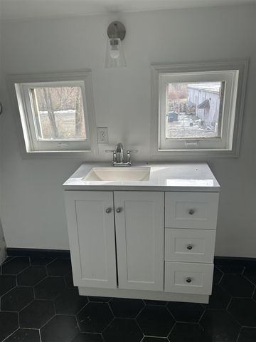 1317 John Street, Kalamazoo, MI 49001