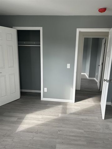 1317 John Street, Kalamazoo, MI 49001