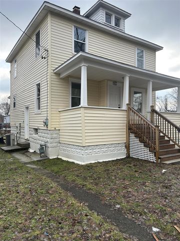 1317 John Street, Kalamazoo, MI 49001