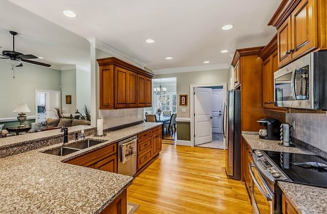 821 E Golden View Lane, Boiling Springs, SC 29316