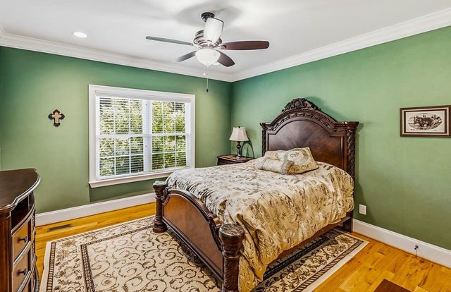 821 E Golden View Lane, Boiling Springs, SC 29316