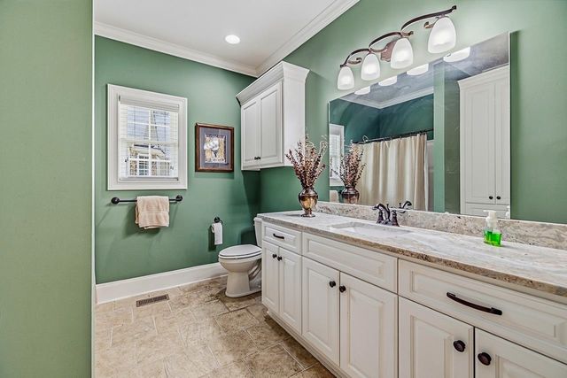 821 E Golden View Lane, Boiling Springs, SC 29316