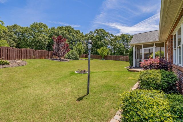821 E Golden View Lane, Boiling Springs, SC 29316