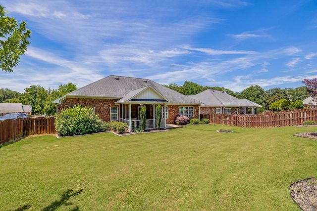 821 E Golden View Lane, Boiling Springs, SC 29316