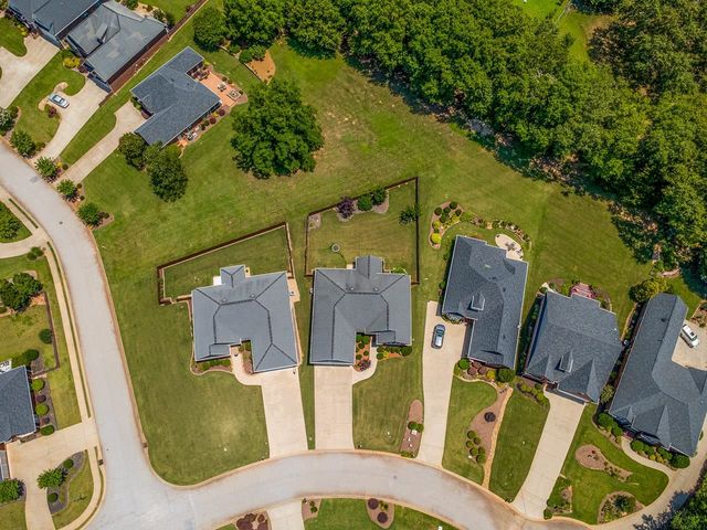 821 E Golden View Lane, Boiling Springs, SC 29316