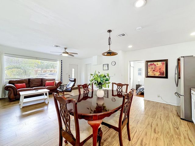 2000 NE 62nd Street, Fort Lauderdale, FL 33308