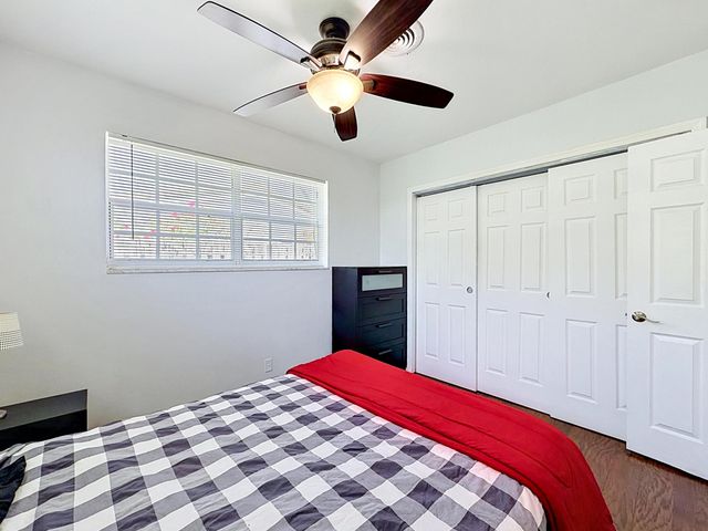 2000 NE 62nd Street, Fort Lauderdale, FL 33308