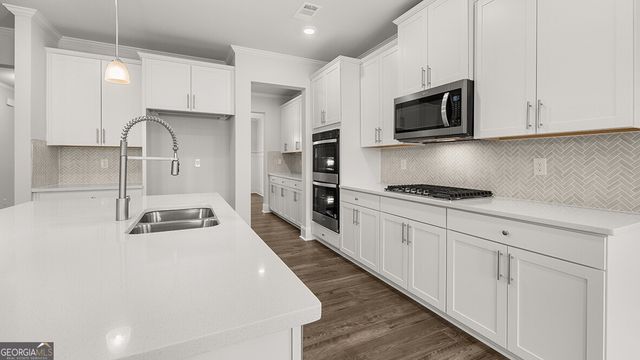 7152 Linden Drive, South Fulton, GA 30349