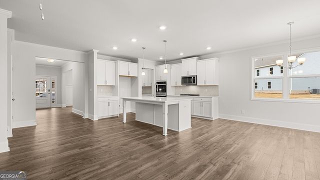 7152 Linden Drive, South Fulton, GA 30349