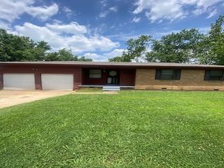 1814 COVENTRY DR, Memphis, TN 38127
