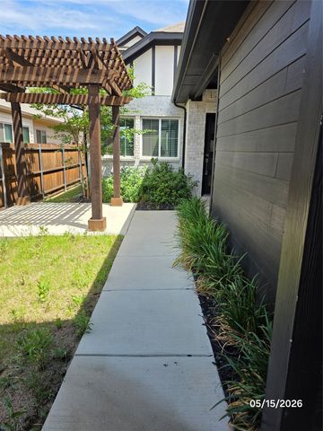 605 Presidio Street, Aubrey, TX 76227