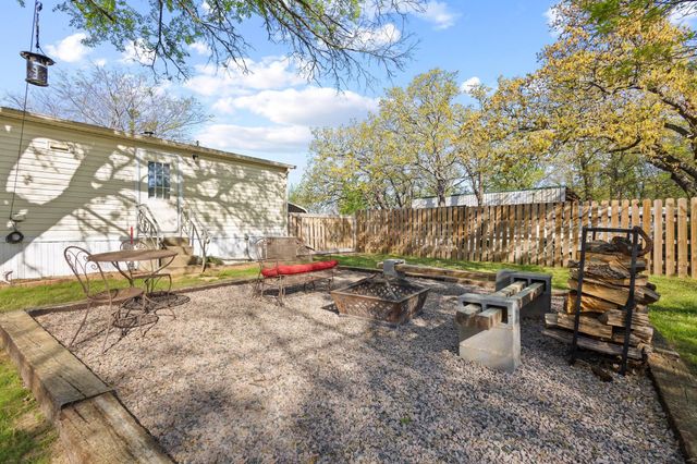 146 Will Stutley Drive, Gordonville, TX 76245