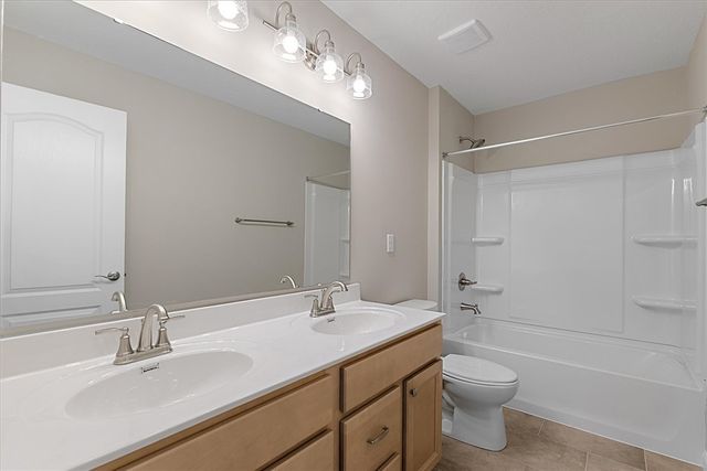 6507 River Birch Street, Tipp City, OH 45371