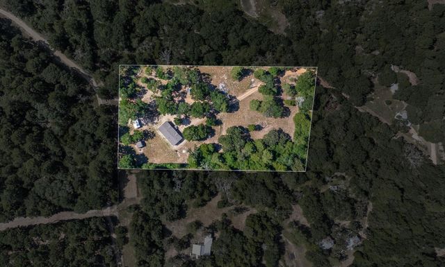 1047 Jim Bob Lane, New Ulm, TX 78950