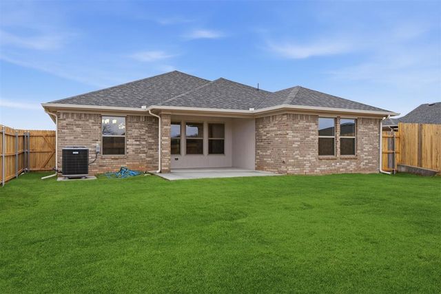 617 Berline Road, Guthrie, OK 73044