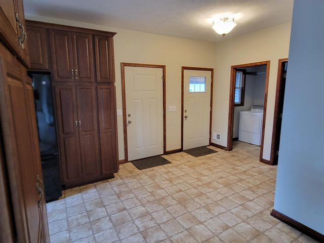 8105 Amber Crest Drive Sw, Byron Twp, MI 49315