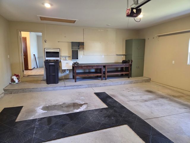 8105 Amber Crest Drive Sw, Byron Twp, MI 49315