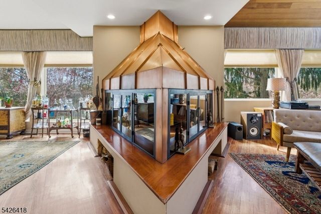 72 Washington Valley Rd, Morris Twp., NJ 07960