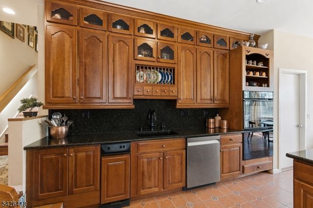 72 Washington Valley Rd, Morris Twp., NJ 07960