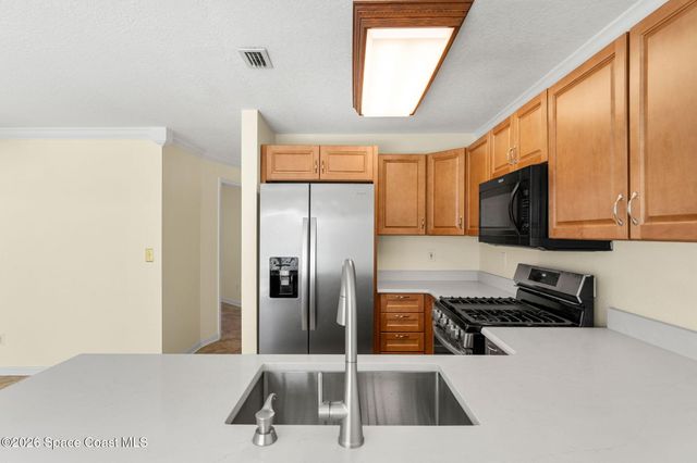 111 Plover Lane 3-35, Rockledge, FL 32955