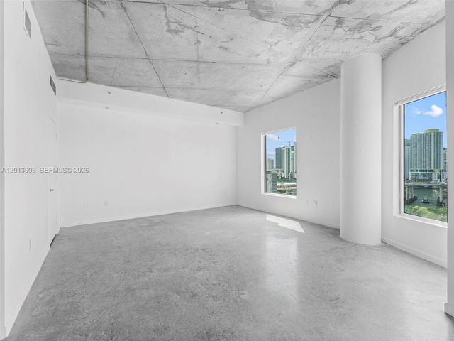 10 SW South River Dr 1506, Miami, FL 33130
