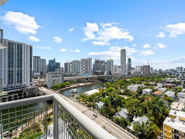 10 SW South River Dr 1506, Miami, FL 33130