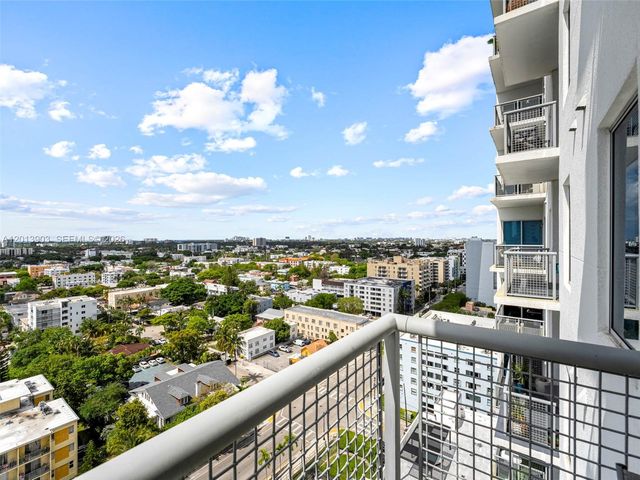 10 SW South River Dr 1506, Miami, FL 33130
