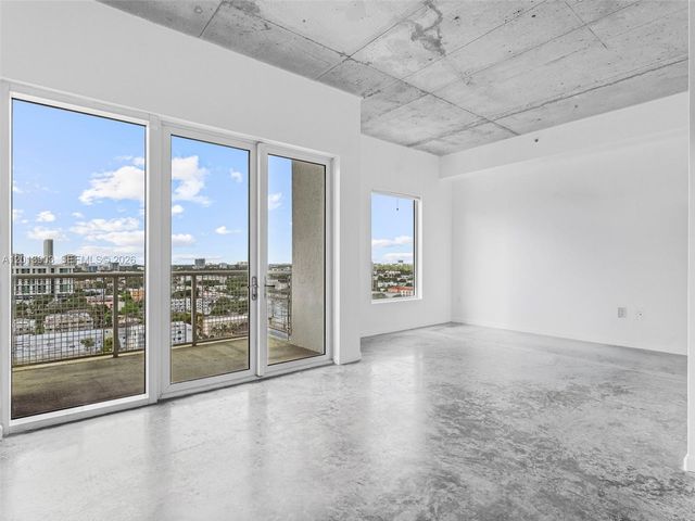 10 SW South River Dr 1506, Miami, FL 33130