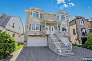 400 Nelson Avenue, Cliffside Park, NJ 07010