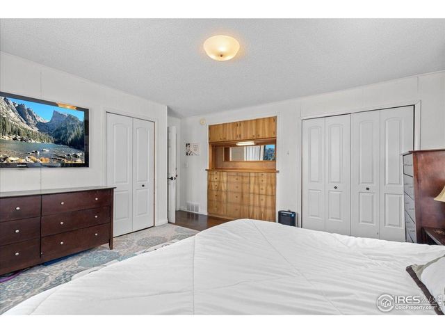 734 Victoria Dr, Fort Collins, CO 80525