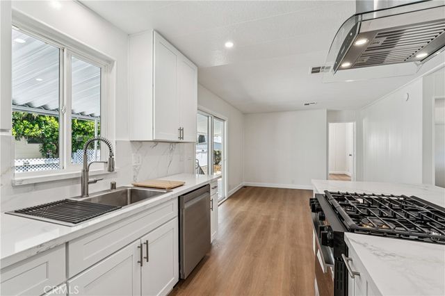 929 E Foothill Boulevard 144, Upland, CA 91786
