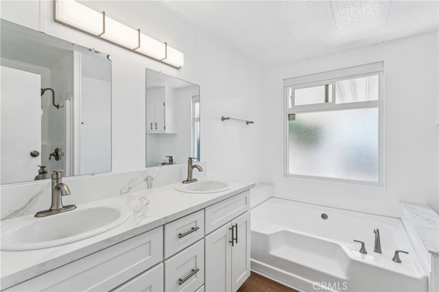 929 E Foothill Boulevard 144, Upland, CA 91786