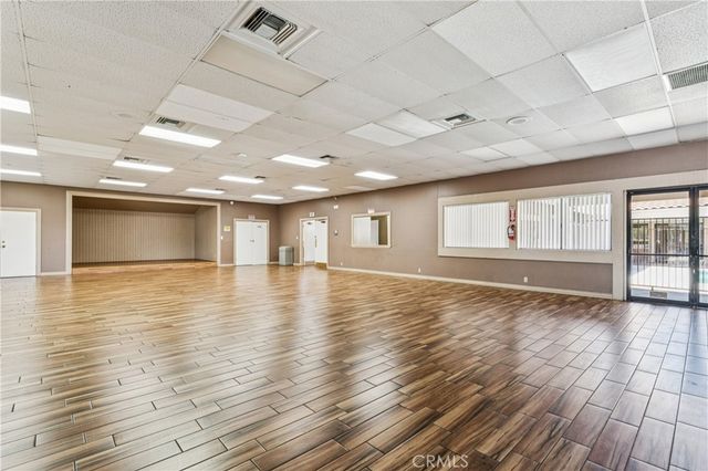 929 E Foothill Boulevard 144, Upland, CA 91786
