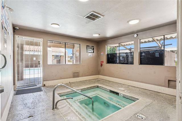 929 E Foothill Boulevard 144, Upland, CA 91786