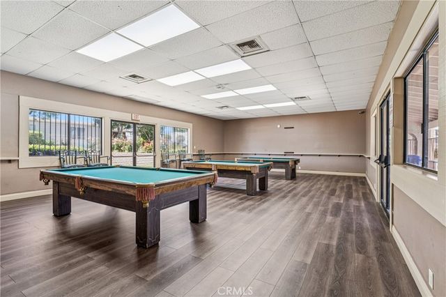 929 E Foothill Boulevard 144, Upland, CA 91786