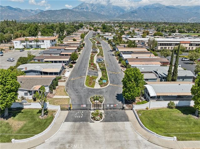 929 E Foothill Boulevard 144, Upland, CA 91786