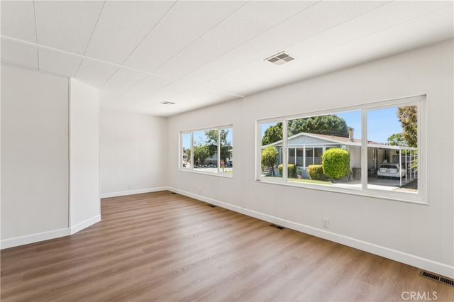 929 E Foothill Boulevard 144, Upland, CA 91786