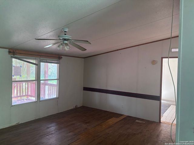 2253 Waterfront Park, Canyon Lake, TX 78133