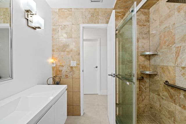 5500 SW 111th Terrace, Davie, FL 33328