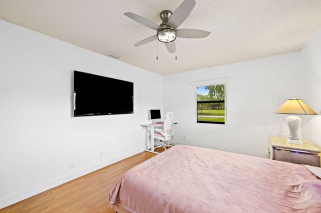 5500 SW 111th Terrace, Davie, FL 33328