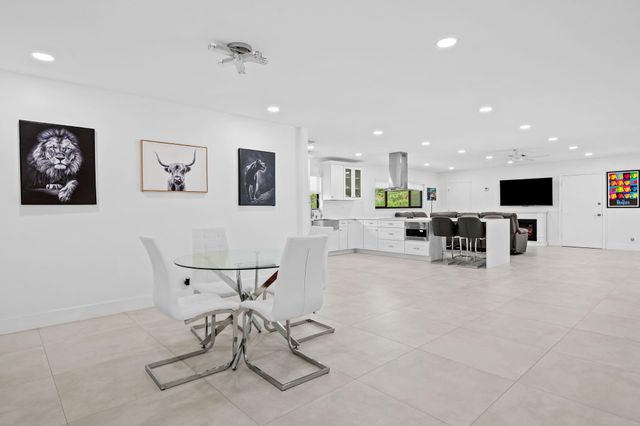 5500 SW 111th Terrace, Davie, FL 33328