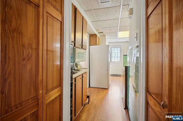 884 Helen Street, Teaneck, NJ 07666