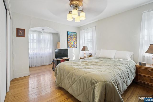 884 Helen Street, Teaneck, NJ 07666
