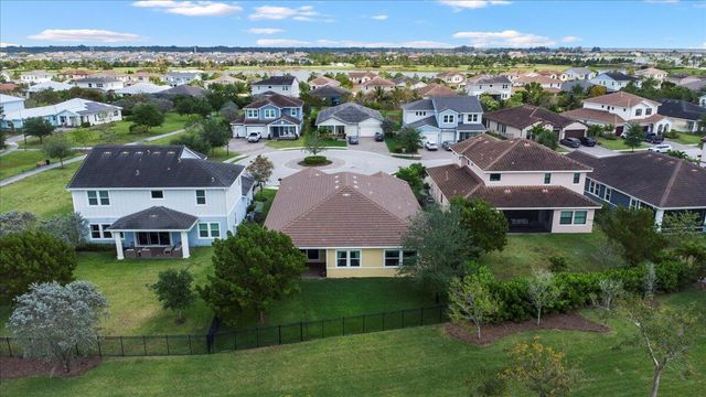 1059 Sweetgrass Street, Loxahatchee, FL 33470