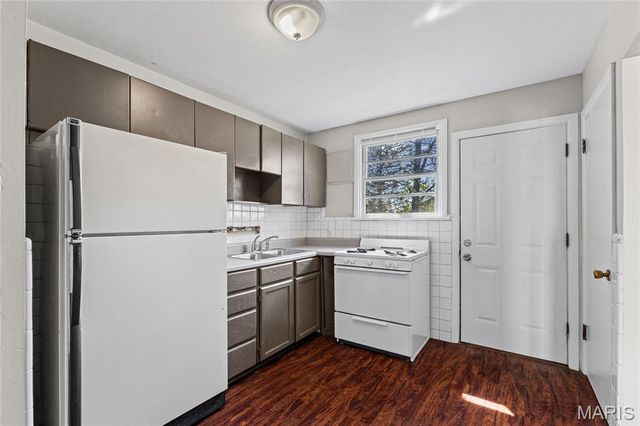 914 Highmont Drive, Ferguson, MO 63135