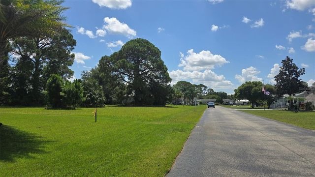 213 SHER LANE 1, Debary, FL 32713