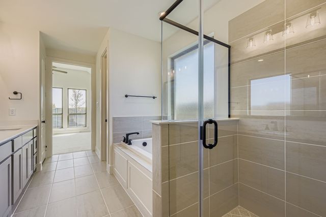 8808 Chestnut Lane, Justin, TX 76247