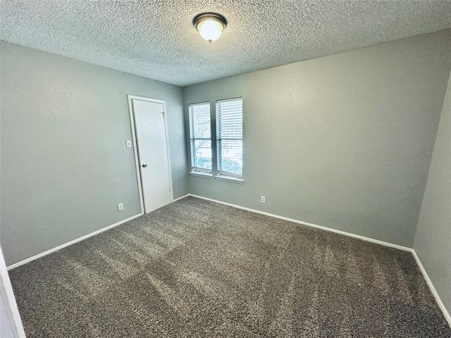 1318 Southport DR B, Austin, TX 78704