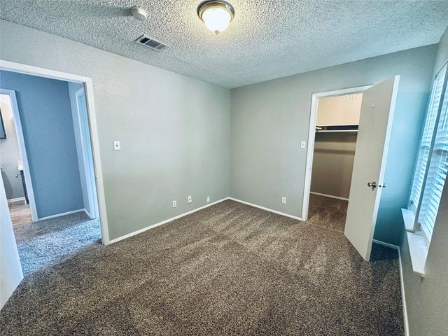 1318 Southport DR B, Austin, TX 78704