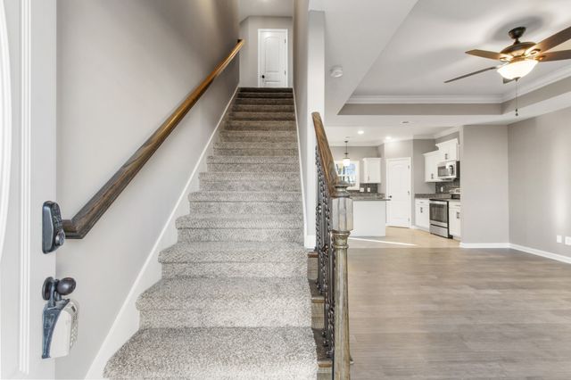 2680 Brewster Dr, Clarksville, TN 37042